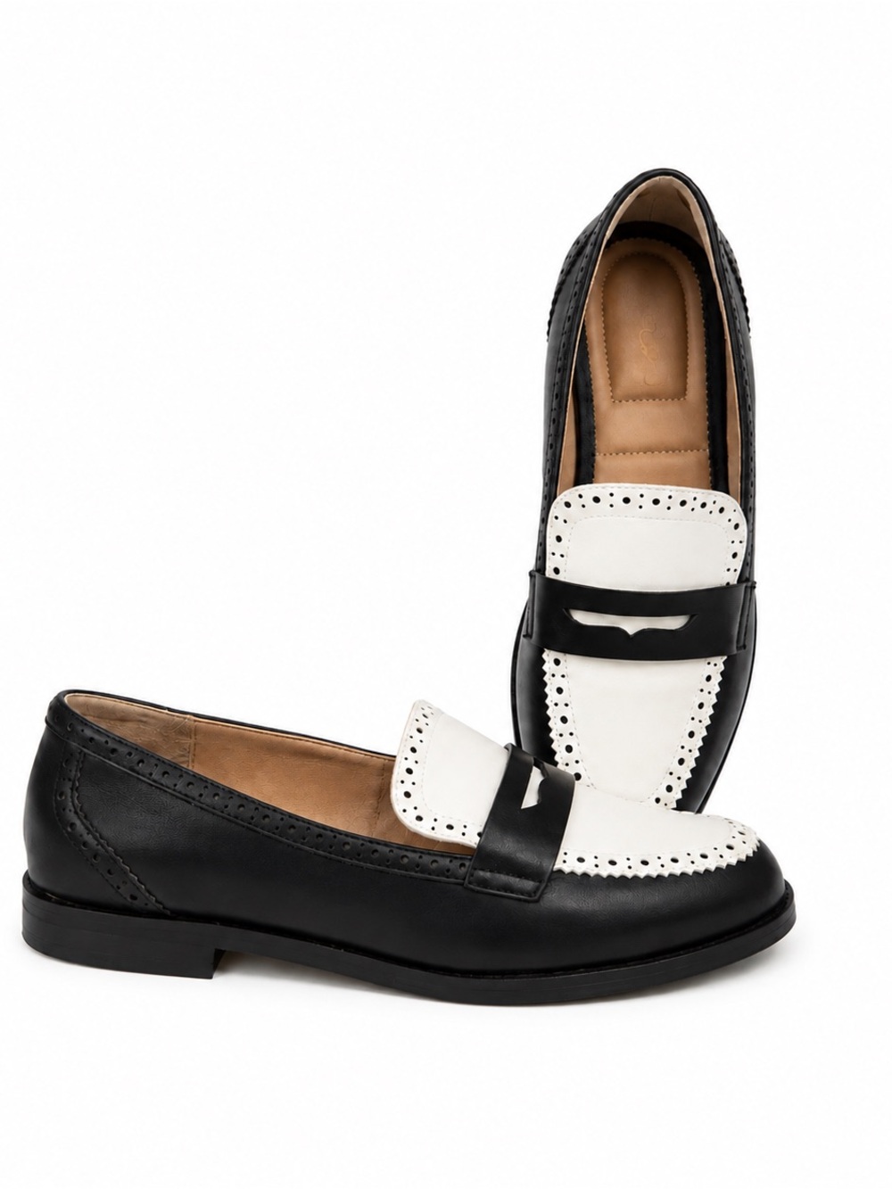 ME TOO Women's Classic Black & Ivory Two-Tone Soft Faux Leather Penny Loafer 9.5 - Picture 2 of 8
